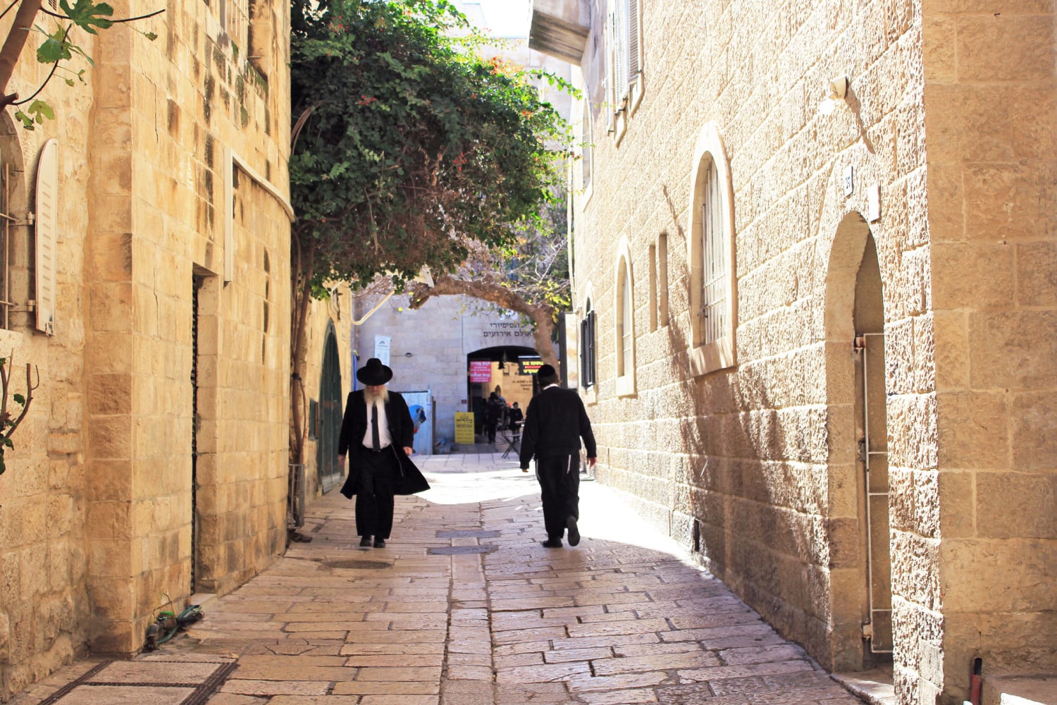 10+ THINGS EVERYONE SHOULD KNOW BEFORE VISITING ISRAEL