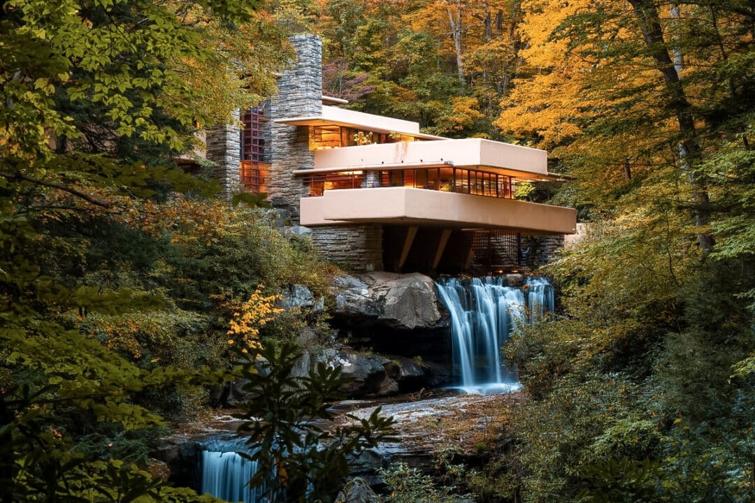 Frank Lloyd Wright houses to visit rent