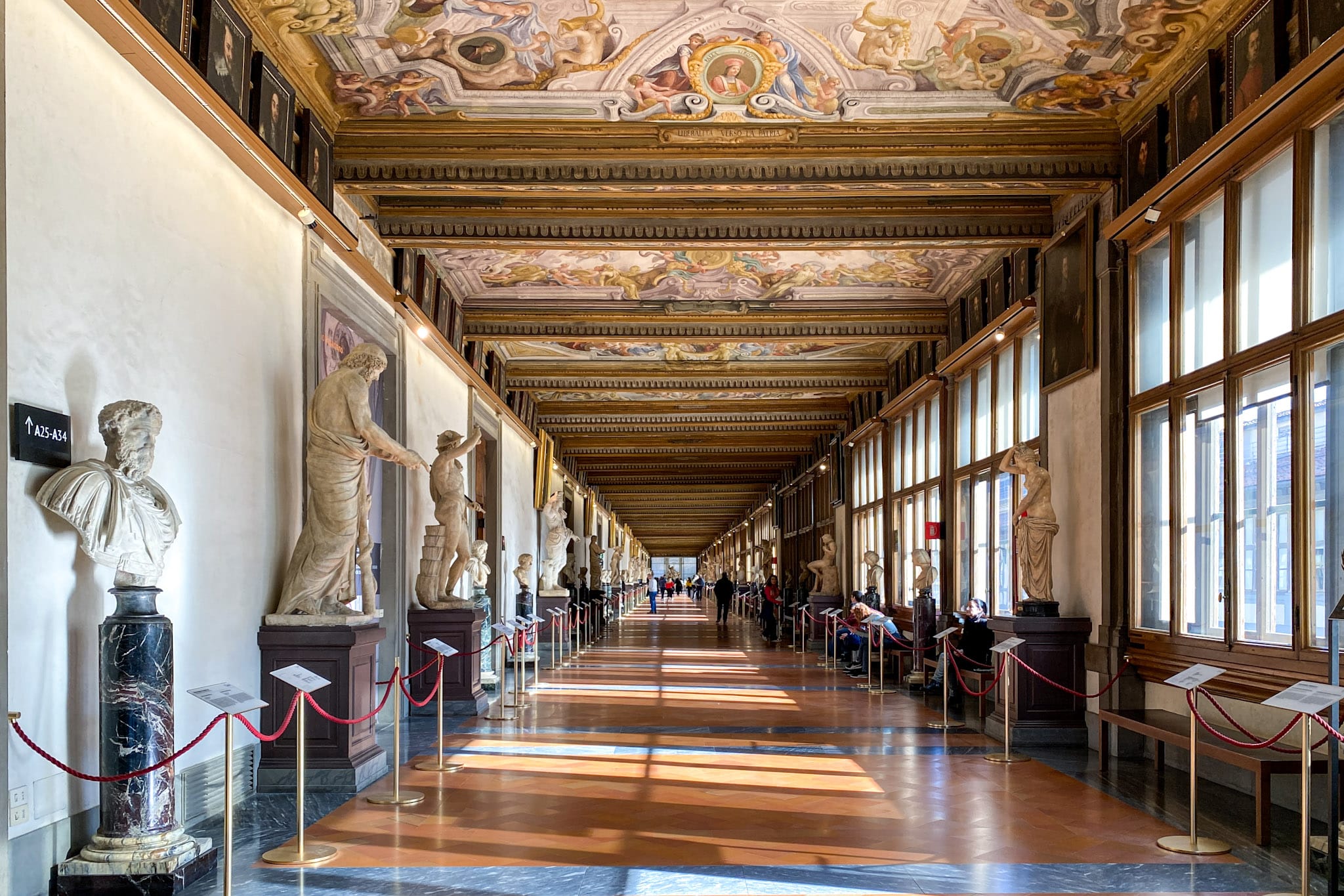 Uffizi Gallery famous paintings to see Florence