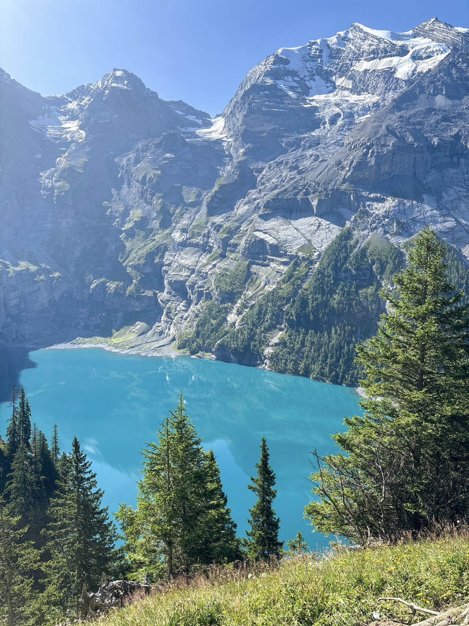 Oeschinensee Panorama Hike Lake Viewpoint Photo