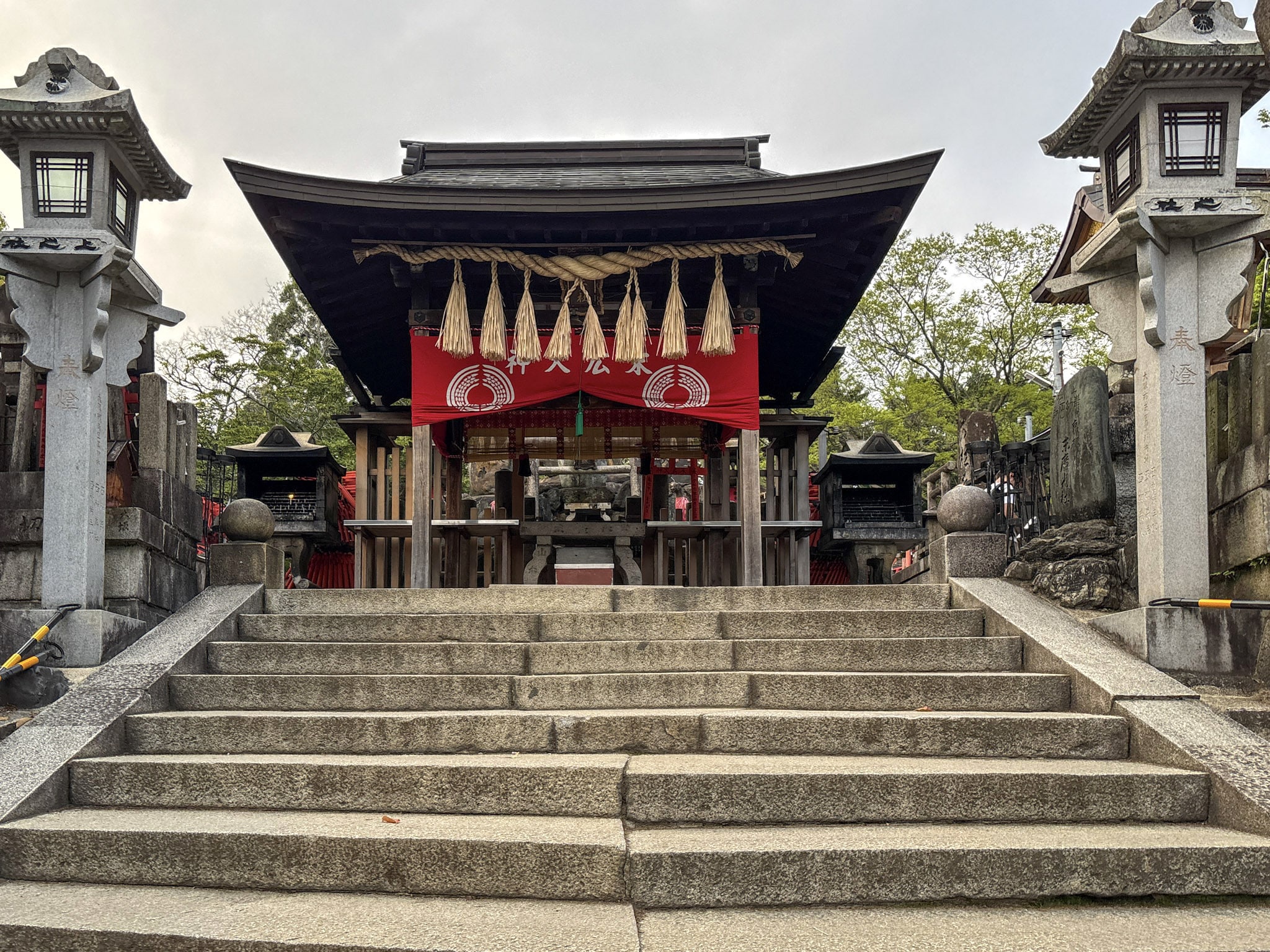 Fushimi Inari Hike Shrine Kyoto