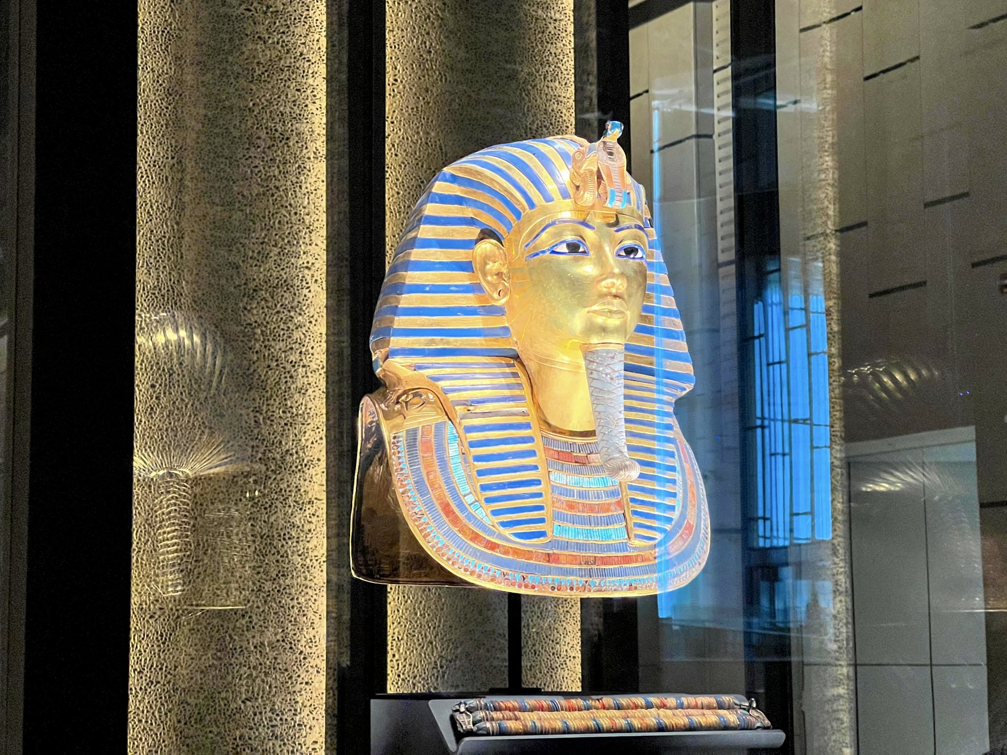 Egypt 10 days itinerary tutankhamun mask gem