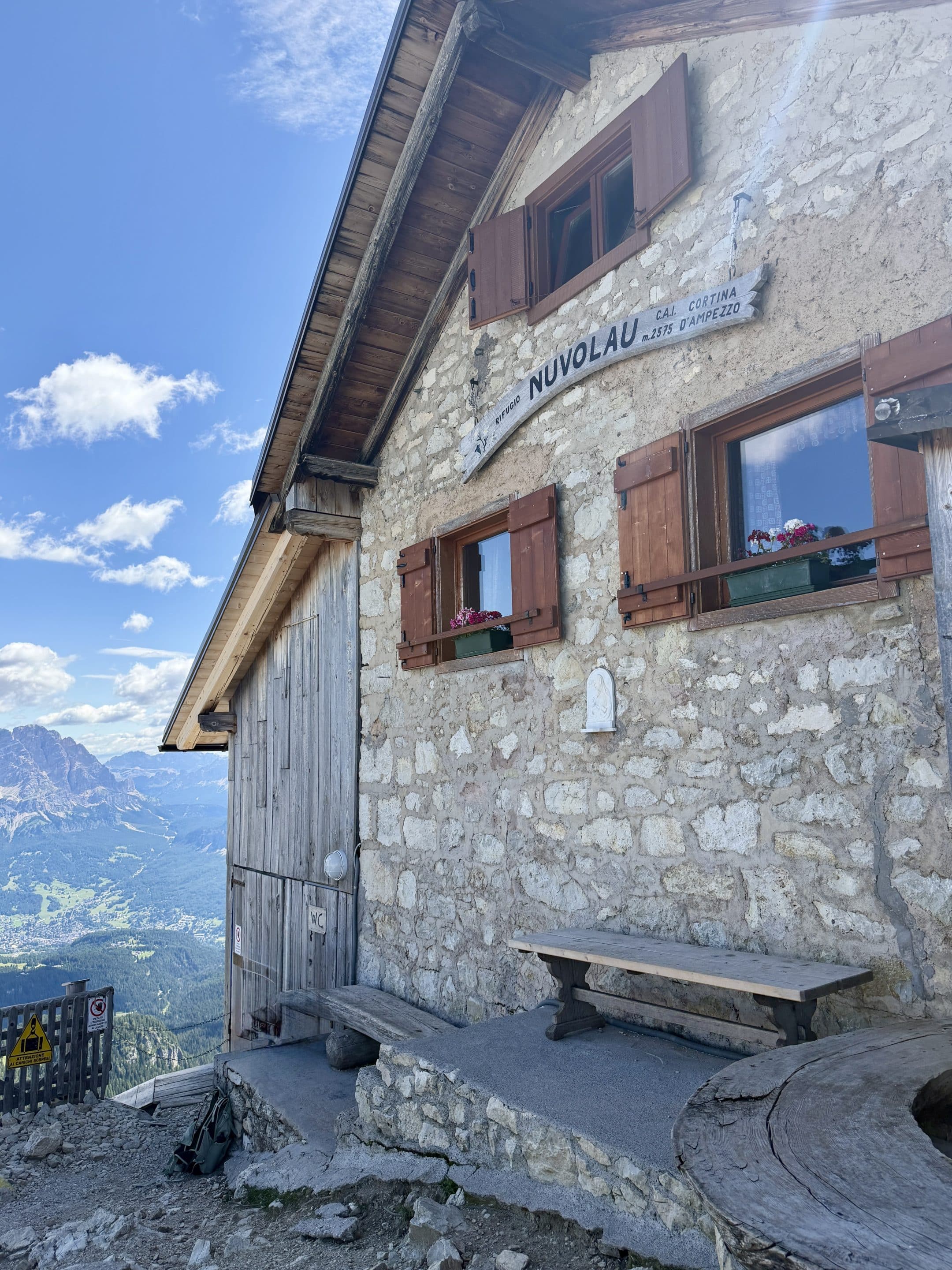 Nuvolau Hut Cinque Torri Hike Nuvolau Hut Cinque Torri Hike