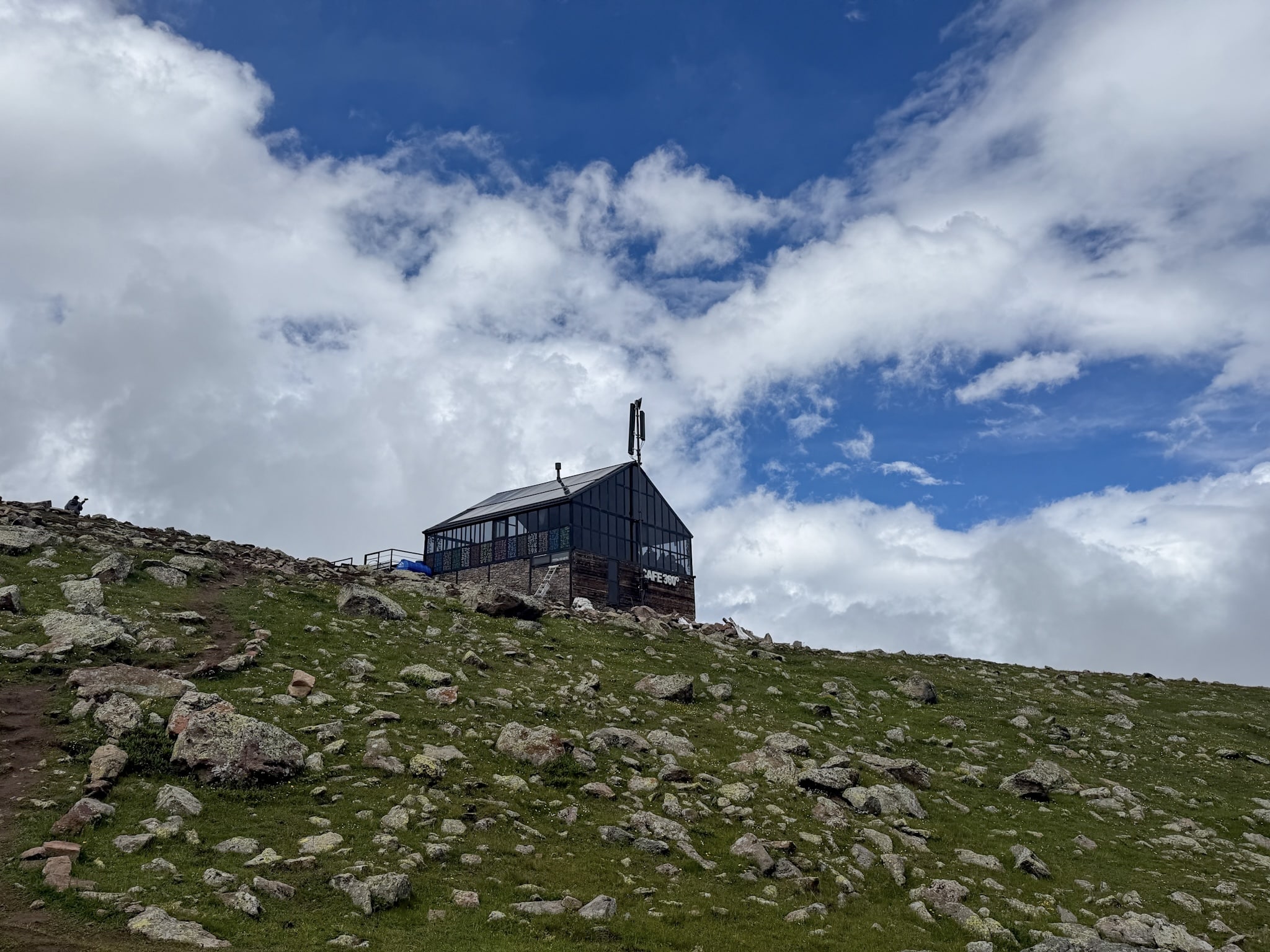 Cafe 360 Gergeti Glacier Hike