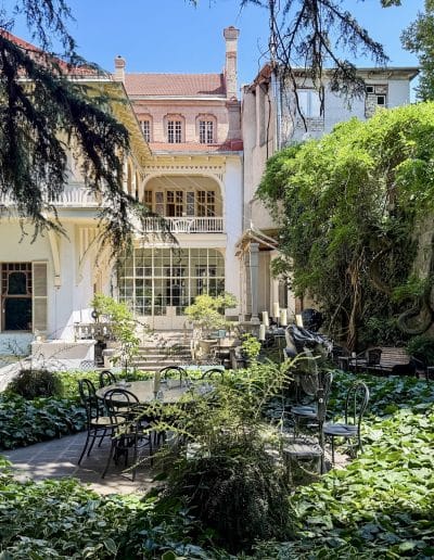 Café Littera's garden Restaurant Tbilisi