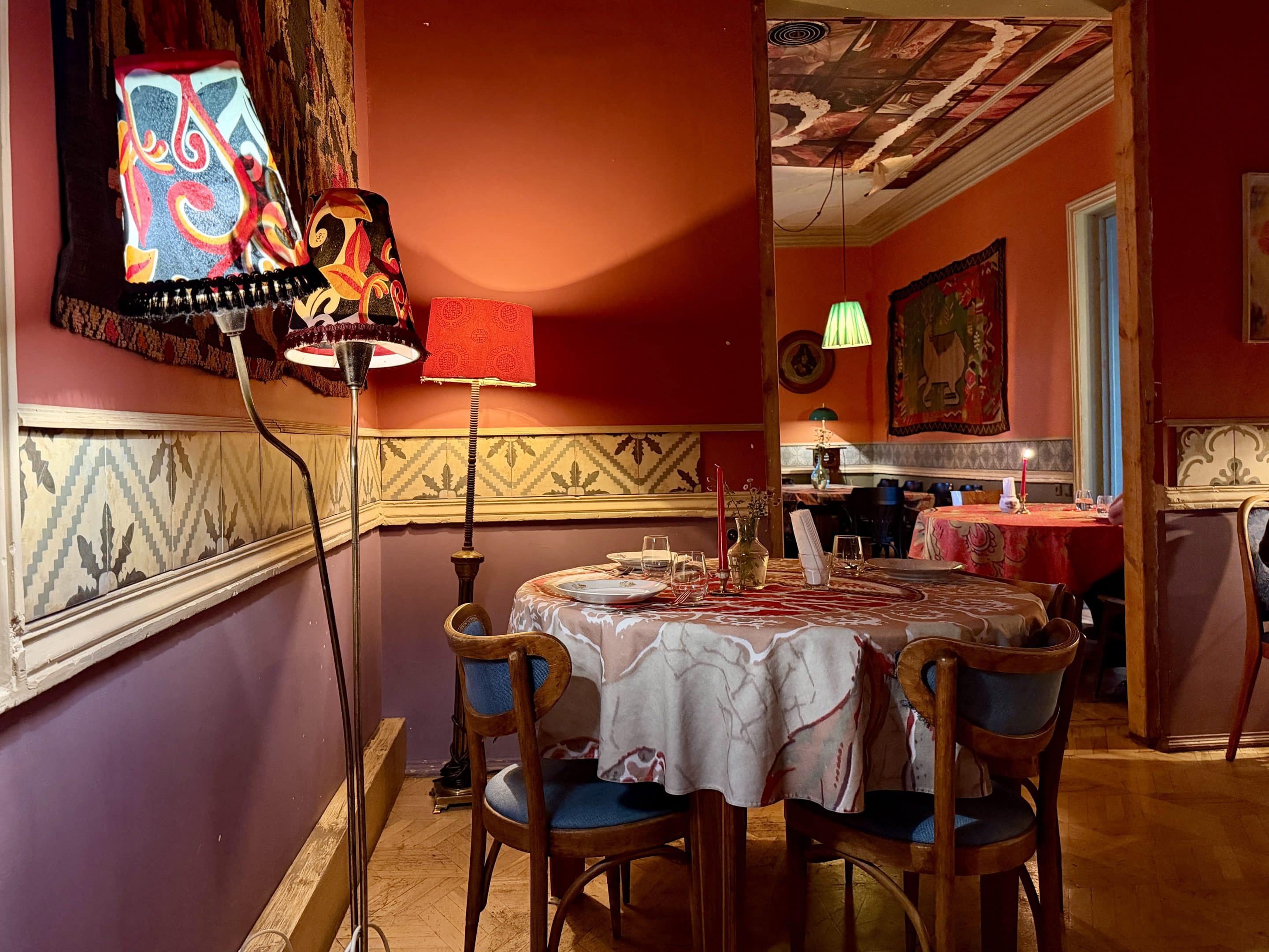 Shavi Lomi dining room Shavi Lomi dining room