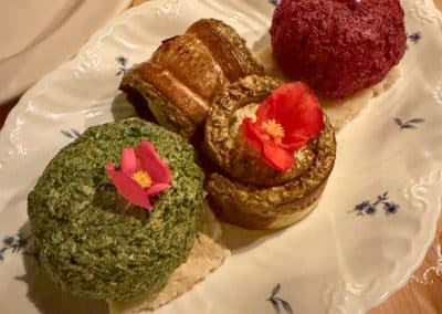 1740 restaurant Kazbegi Traditional Pkhali