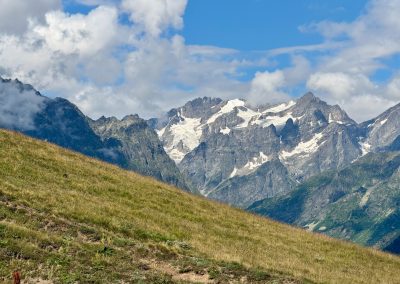 Koruldi Lakes mountains view