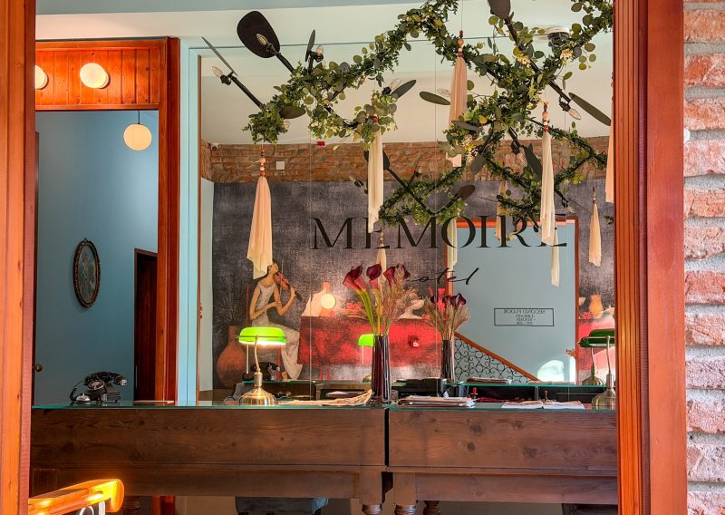 The reception at Hotel Memoire Kutaisi